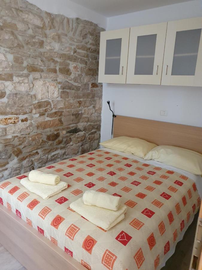 Apartment Sincic Novigrad Istria Exterior foto